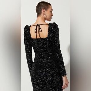 FRANCESCAS Black Sequin Velvet Dress